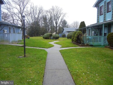 89 Woodway Dr unit 89, West Deptford, NJ 08066 - photo 2