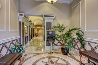 124 Walnut St Unti 601-large-004-36-124