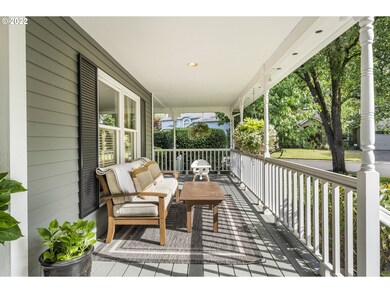 5677 Charles Cir, Lake Oswego, OR 97035 - photo 7