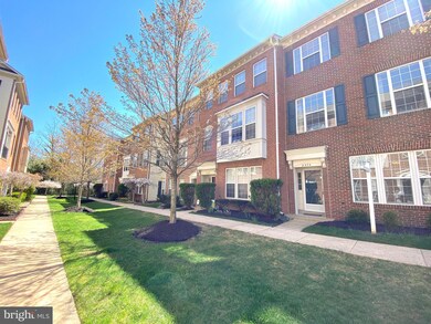 2374 Huntington Station Ct, Alexandria, VA 22303 - photo 7