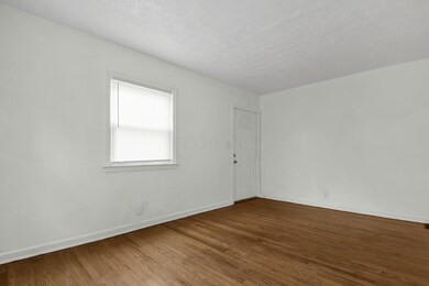 5-web-or-mls-1211-e-23rd-ave
