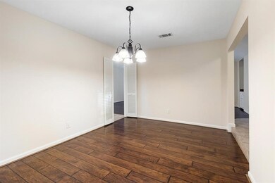 15106 Forest Lodge Dr, Houston, TX 77070 - photo 3