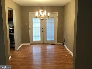 909 Saint Michaels Dr, Bowie, MD 20721 - photo 6