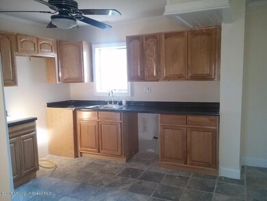 23 8th st 6