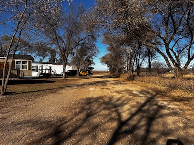 127 Hansen Loop, Milbank, SD 57252 - photo 3