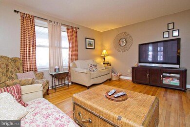 9 Country Dr, Leola, PA 17540 - photo 4