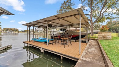 207 Elm Lodge Dr, Kingsland, TX 78639 - photo 6