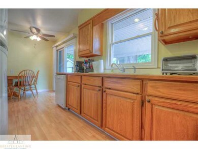 1615 S Holly Way, Lansing, MI 48910 - photo 6