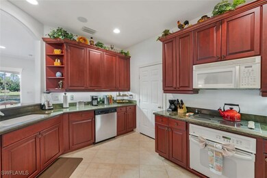 2625 Estrella Ct unit 15-1, Naples, FL 34109 - photo 5
