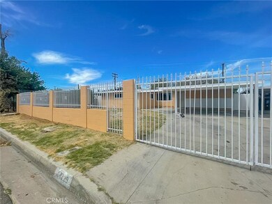 44739 3rd St E, Lancaster, CA 93535 - photo 2