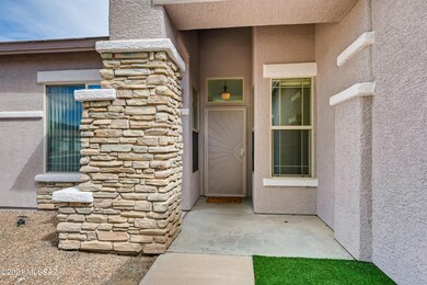 3-414670306-04 Exterior Front Entry