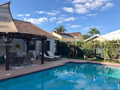 9628 Sugar Pines Ct, Davie, FL 33328 - photo 3