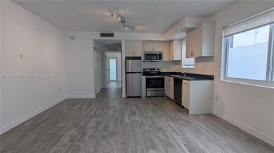 1035 Euclid Ave unit 18, Miami Beach, FL 33139 - photo 6