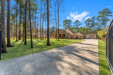 21 Creek Forest Ln, Conroe, TX 77384 - photo 3