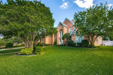 Home located moments from DFW airport but not in any flight path.