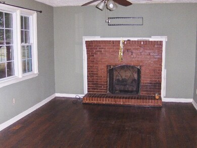 885 Hall St, Macon, GA 31217 - photo 4