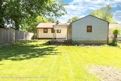 3012 Palmer St, Lansing, MI 48910 - photo 4