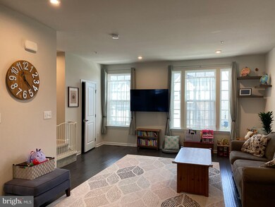 104 Mulberry Dr, Malvern, PA 19355 - photo 2