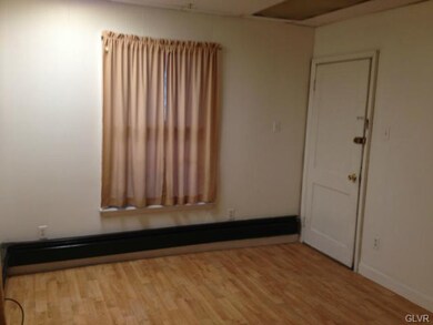 705 Sarah St, Stroudsburg, PA 18360 - photo 5