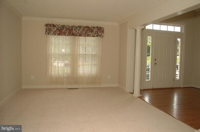 20603 Cutwater Place, Sterling, VA 20165 - photo 2