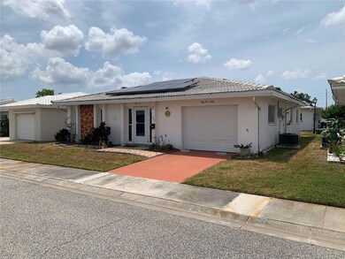 5460 Lemon Tree Ln N, Pinellas Park, FL 33782 - photo 3