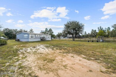 3120 Crystal Lake Dr, Chipley, FL 32428 - photo 5
