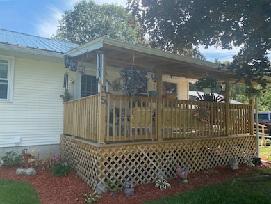 COVERED PORCH
