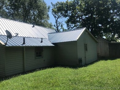 528 S State Ave, Tahlequah, OK 74464 - photo 4