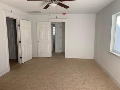 7645 W Knoll St, Houston, TX 77028 - photo 3