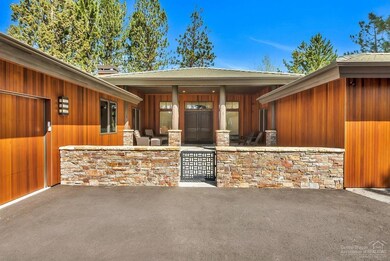 61506 Tam McArthur Loop, Bend, OR 97702 - photo 2