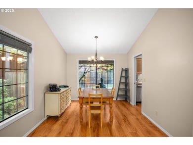 19820 SW Jette Ln, Beaverton, OR 97003 - photo 5