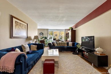 Rosewood unit 6C, Yonkers, NY 10701 - photo 4