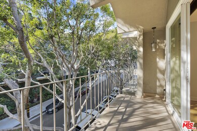 874 Hammond St unit 17, West Hollywood, CA 90069 - photo 3