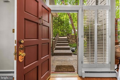 1409 Locust Ave, Towson, MD 21204 - photo 4