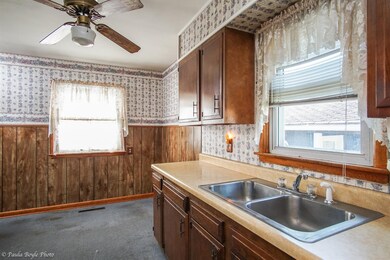 2840 Duluth St, Highland, IN 46322 - photo 4