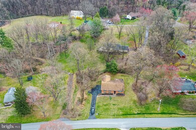 5806 Melville Rd, Sykesville, MD 21784 - photo 6