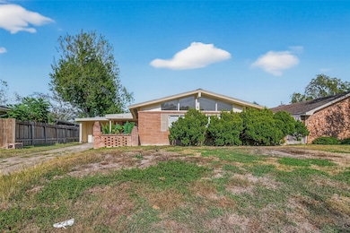 6426 Mobud Dr, Houston, TX 77074 - photo 3