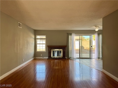 7018 Montcliff Ave, Las Vegas, NV 89147 - photo 3