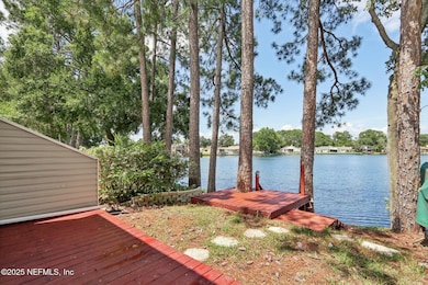 36-web-or-mls-Lake Mandarin Cir-S1707-03
