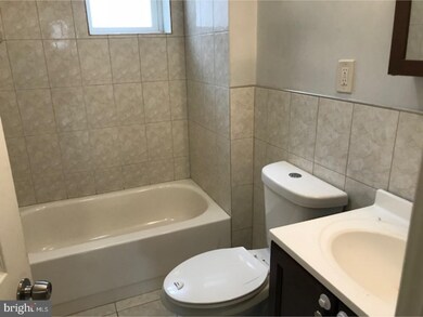 415 E Penn St, Philadelphia, PA 19144 - photo 7