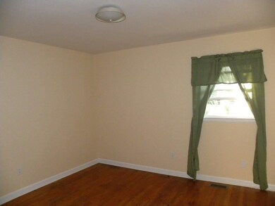 146 Cardinal Rd, Jacksonville, NC 28546 - photo 7