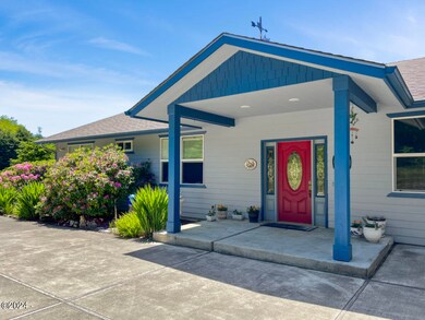 90 Cape Foulweather Ln, Otter Rock, OR 97369 - photo 7