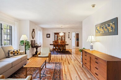 92 Highcrest Rd, Manchester, NH 03104 - photo 4