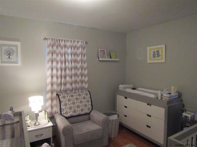 15 Carlisle Ct, Albany, NY 12209 - photo 6