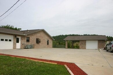 workshop and driveway