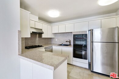 Edgewater Towers unit 103, Pacific Palisades, CA 90272 - photo 7