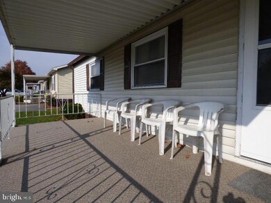 13 Stony Run Village, Denver, PA 17517 - photo 2