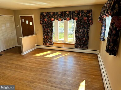 110 Jefferson Ave, Cockeysville, MD 21030 - photo 2