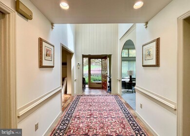 19 Sugar Knoll Dr unit 19, Devon, PA 19333 - photo 5