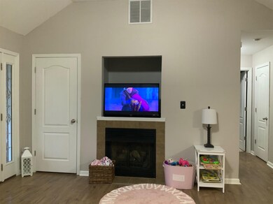 2016 Chris Dr, Lawrenceburg, KY 40342 - photo 4